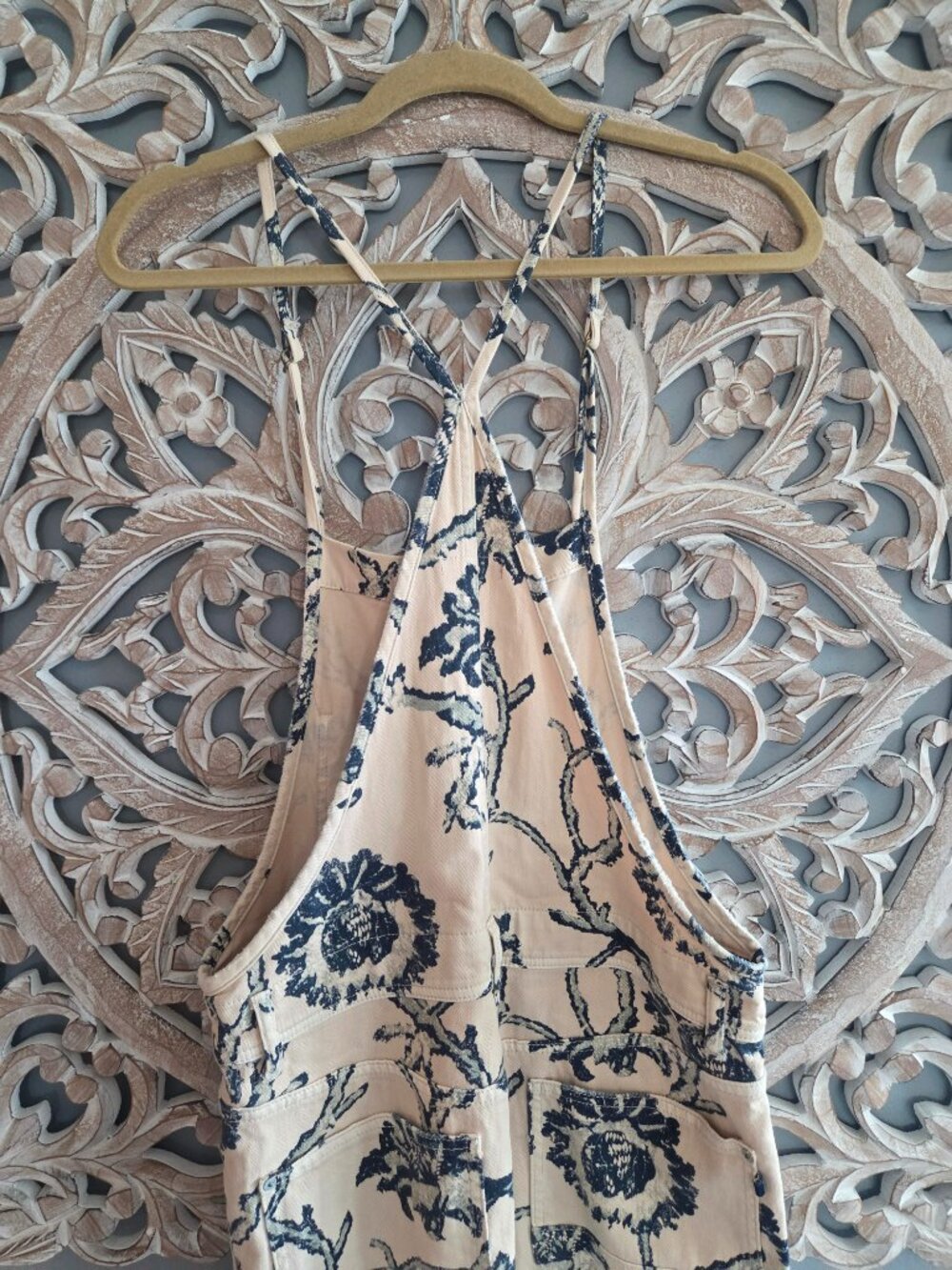 Anthropologie Pilcro The Painters Ivory / Blue Denim Overalls Size 28 - Picture 7 of 10